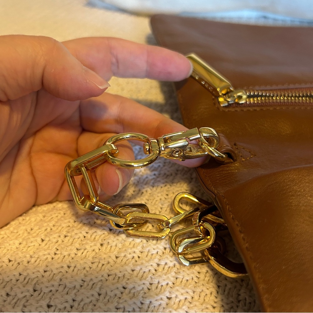 TORY BURCH Reva Brown Leather Shoulder/Hand/Clutch Bag with Gold Accents - Picture 14 of 14